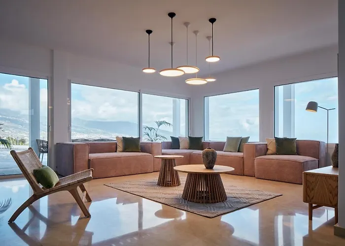 Encanta Villa Santa Ursula (Tenerife)